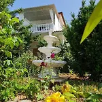 Rab Robert Bed & Breakfast