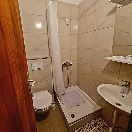 住宿加早餐酒店 Rab Robert