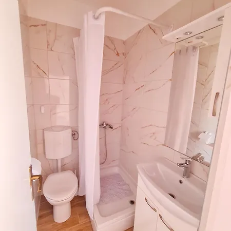 Rab Robert 住宿加早餐酒店