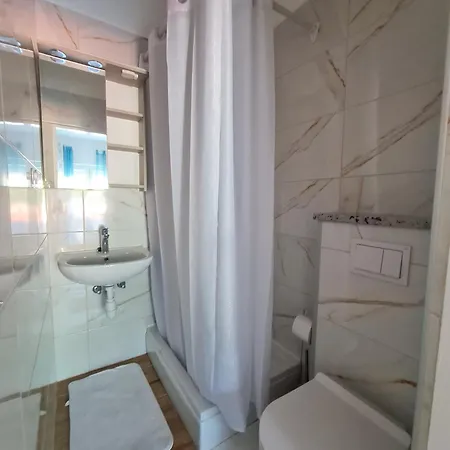 住宿加早餐酒店 Rab Robert Barbat na Rabu