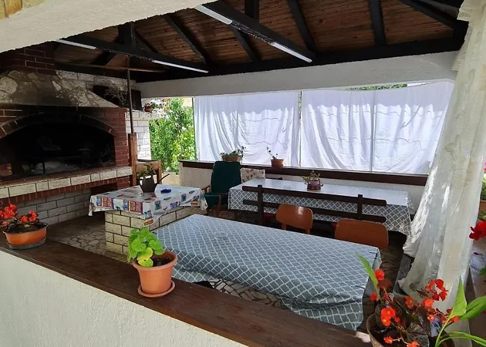 Rab Robert Couette-café Barbat na Rabu